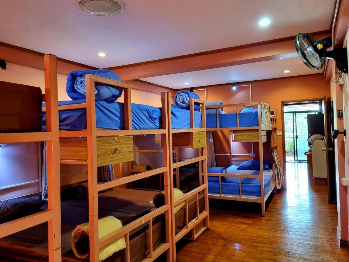 T2B Hostel Chiang Mai Esterno foto