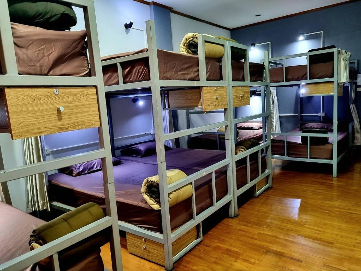 T2B Hostel Chiang Mai Esterno foto