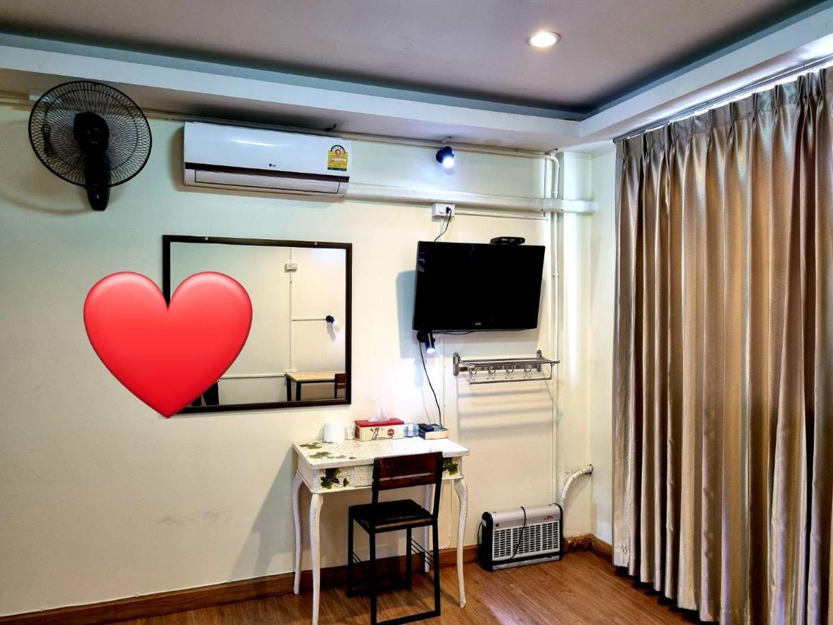 T2B Hostel Chiang Mai Esterno foto
